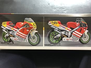 Amazon.co.jp: ハセガワ バリバリ伝説 NSR500 GUN BOY 1/12 巨摩